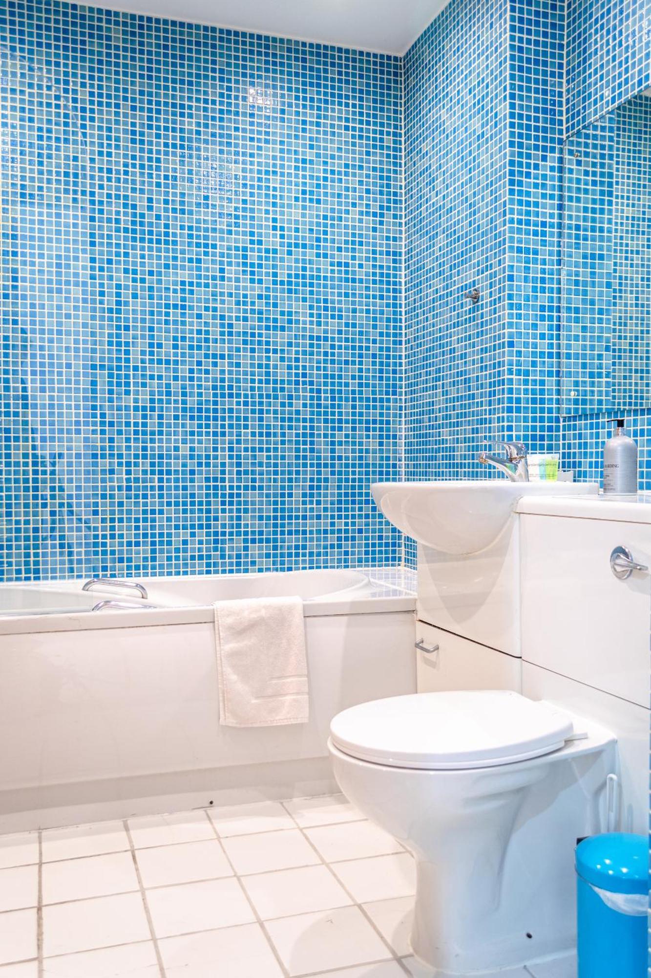 Chic Georgian Flat In Central مانشستر المظهر الخارجي الصورة